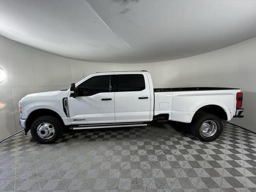 2023 Ford F-350 XLT