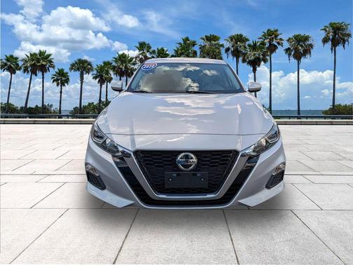 Brilliant Silver Metallic 2020 Nissan Altima S FWD