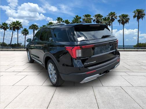 Agate Black Metallic 2026 Ford Explorer Platinum