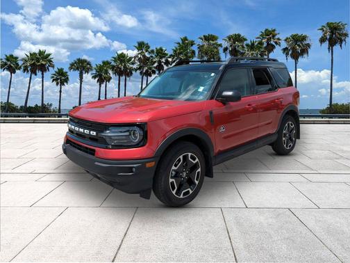 Hot Pepper Red Metallic Tinted Clearcoat 2024 Ford Bronco Sport Outer Banks