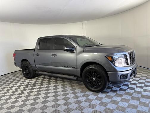 2019 Nissan Titan SV