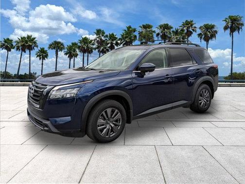 2023 Nissan Pathfinder SV 4WD