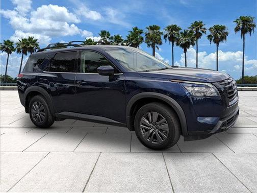 2023 Nissan Pathfinder SV 4WD