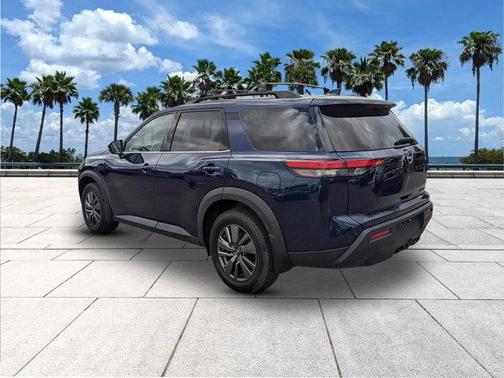 2023 Nissan Pathfinder SV 4WD