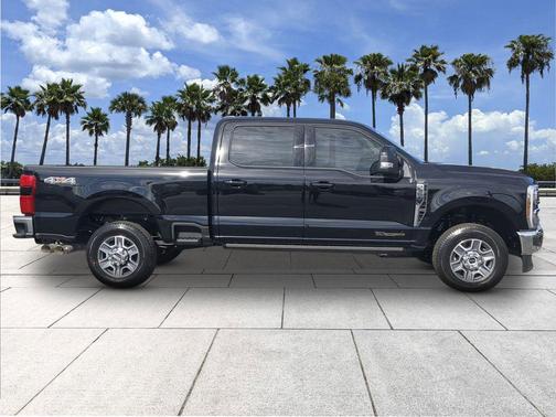 Agate Black Metallic 2026 Ford F-350 Lariat
