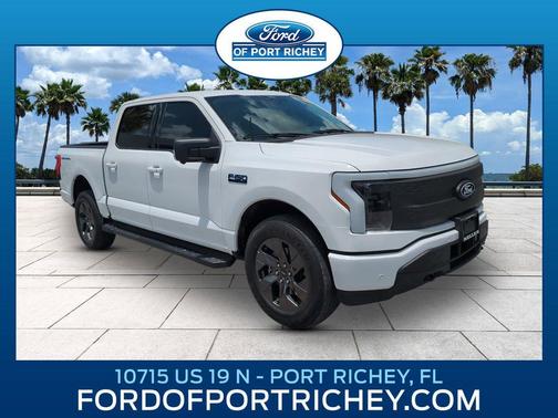 Oxford White 2024 Ford F-150 Lightning Flash