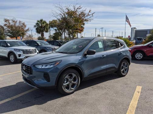 2026 Ford Escape ST-Line