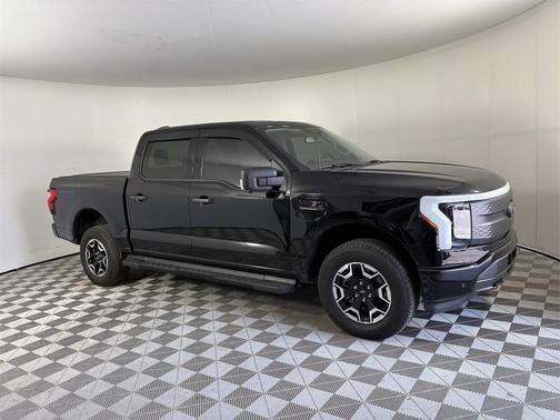 2022 Ford F-150 Lightning XLT