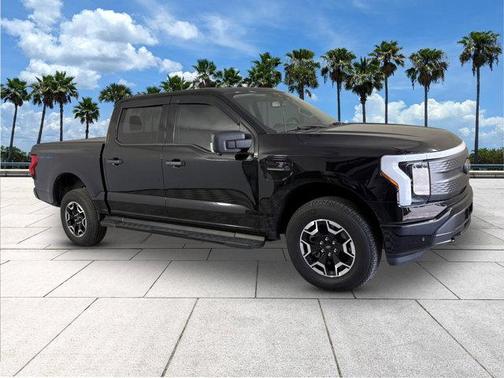 2022 Ford F-150 Lightning XLT