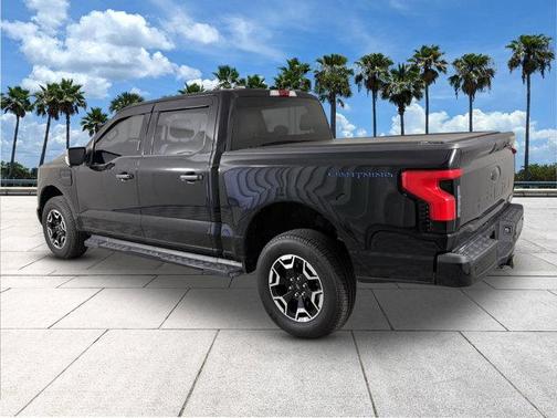 2022 Ford F-150 Lightning XLT