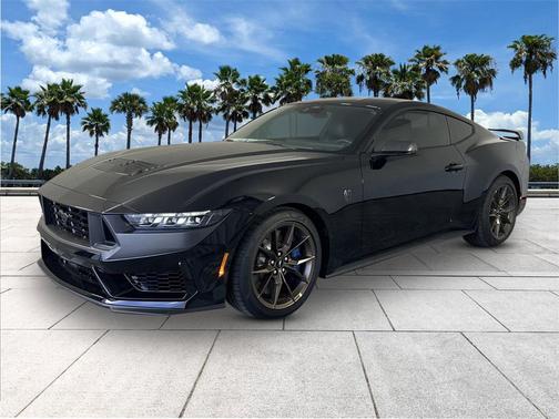 2025 Ford Mustang Dark Horse Fastback