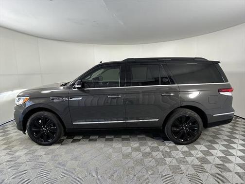 2024 Lincoln Navigator Black Label