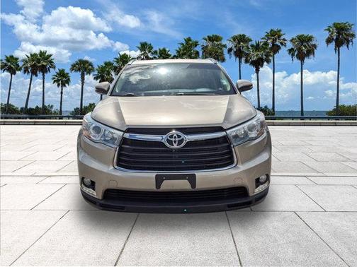 2016 Toyota Highlander Limited