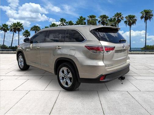2016 Toyota Highlander Limited