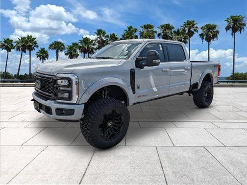 Avalanche 2026 Ford F-250 Lariat