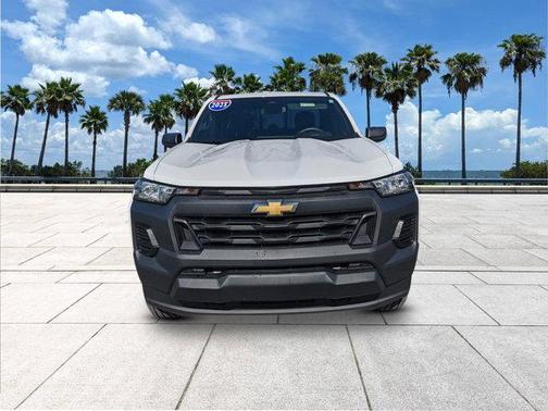 2025 Chevrolet Colorado WT