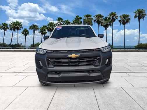 2025 Chevrolet Colorado WT
