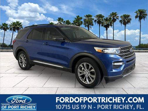 Atlas Blue Metallic 2022 Ford Explorer XLT