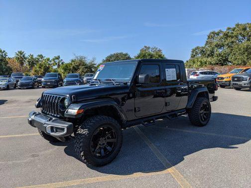 2022 Jeep Gladiator Sport S