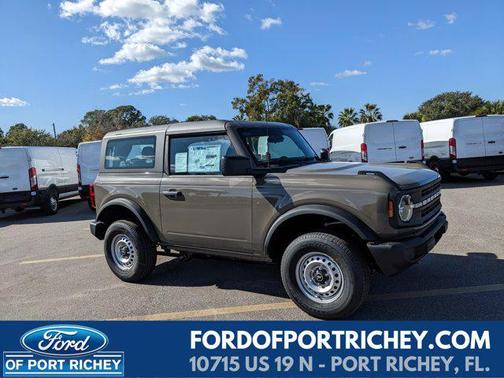 2025 Ford Bronco Base 2 Door 4x4