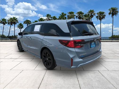 Sonic Gray Pearl 2025 Honda Odyssey Sport-L