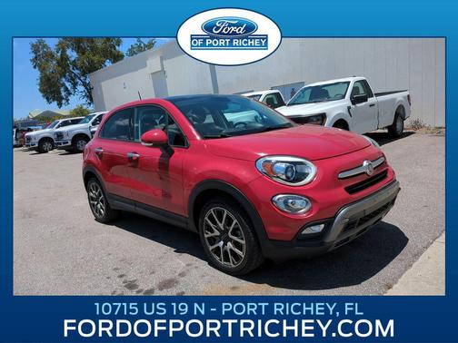 Rosso Passione (Red Hypnotique Clear Coat) 2018 FIAT 500X Trekking