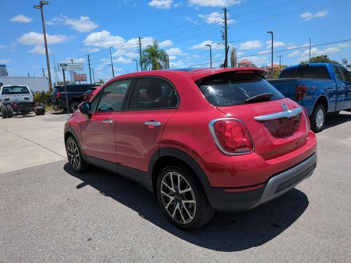 Rosso Passione (Red Hypnotique Clear Coat) 2018 FIAT 500X Trekking