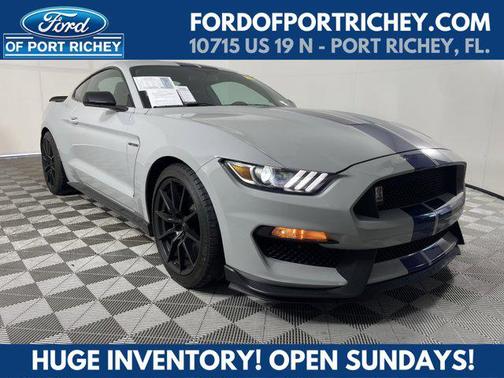 2016 Ford Shelby GT350 Base