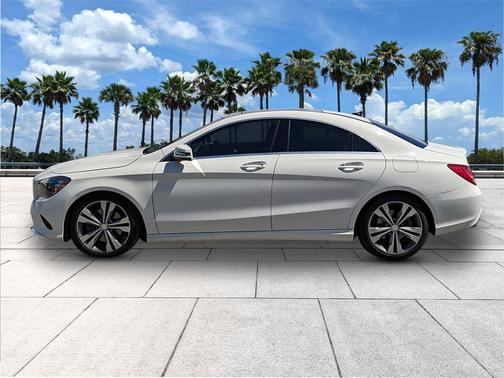 2017 Mercedes-Benz CLA 250 Base
