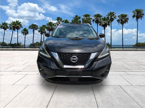 Magnetic Black Pearl 2019 Nissan Murano SL