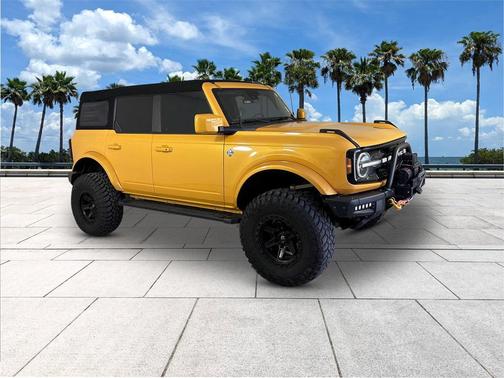 2022 Ford Bronco Outer Banks
