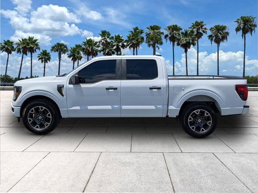 Oxford White 2024 Ford F-150 STX