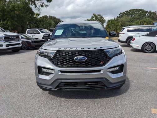 2022 Ford Explorer ST