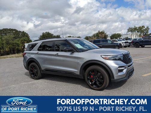 2022 Ford Explorer ST