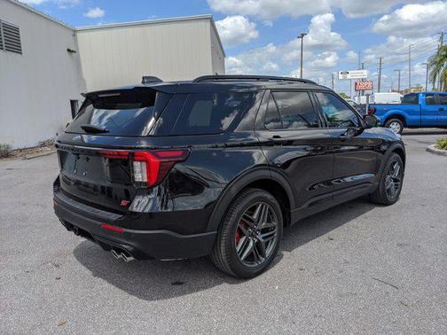 Black Metallic 2025 Ford Explorer ST