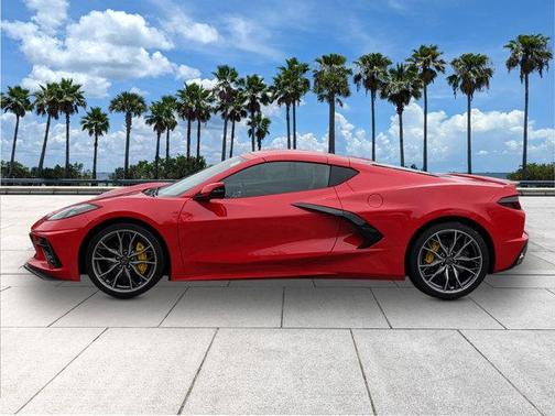2025 Chevrolet Corvette Stingray w/2LT