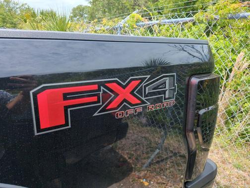 Agate Black Metallic 2020 Ford F-250 Platinum