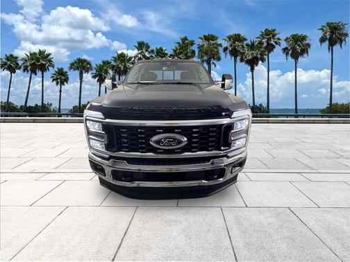 2025 Ford F-350 Lariat