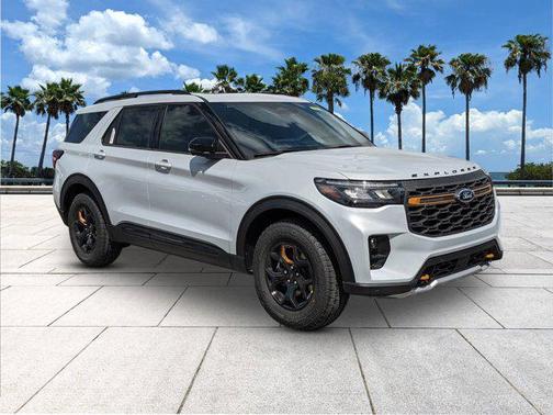 Space White Metallic 2026 Ford Explorer Tremor