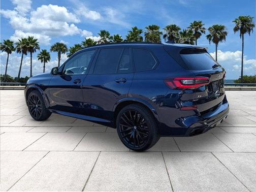 2021 BMW X5 M50i