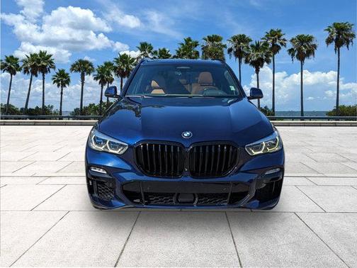 2021 BMW X5 M50i