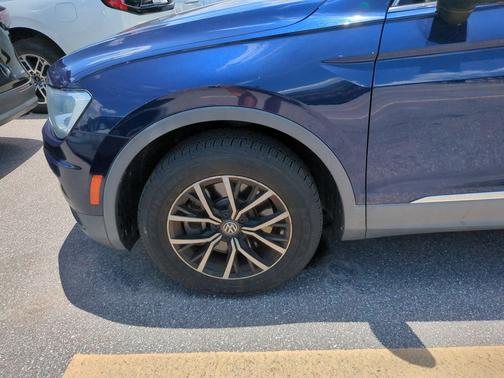 Atlantic Blue Metallic 2021 Volkswagen Tiguan 2.0T SE