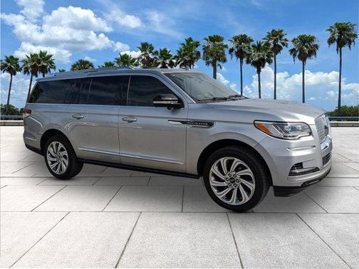 2024 Lincoln Navigator Reserve