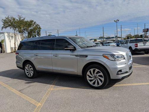 2024 Lincoln Navigator Reserve