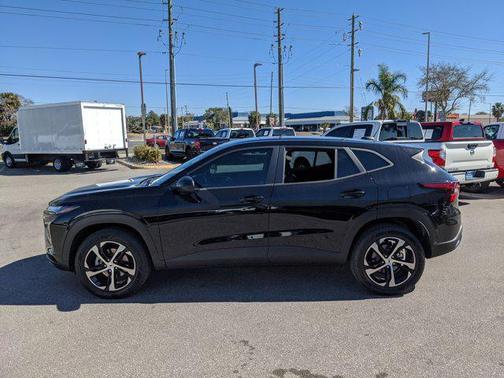 2025 Chevrolet Trax FWD 1RS