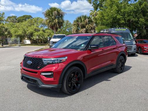 Rapid Red Metallic Tinted Clearcoat 2023 Ford Explorer ST