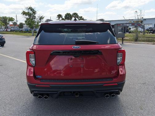 Rapid Red Metallic Tinted Clearcoat 2023 Ford Explorer ST