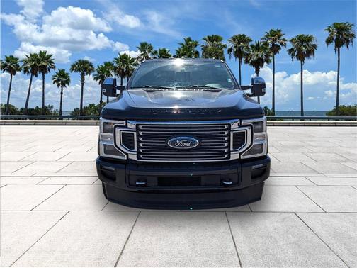 2022 Ford F-350 Platinum