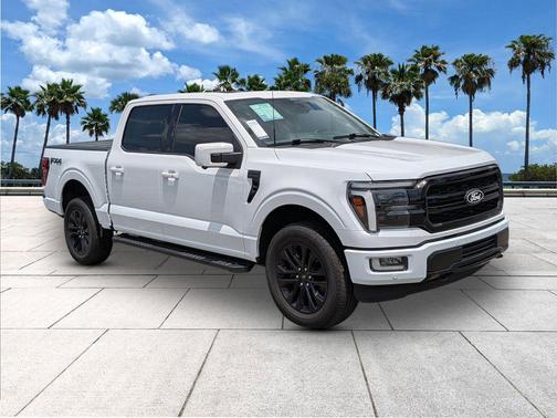 Oxford White 2024 Ford F-150 Lariat