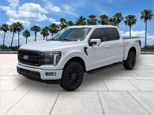 Oxford White 2024 Ford F-150 Lariat